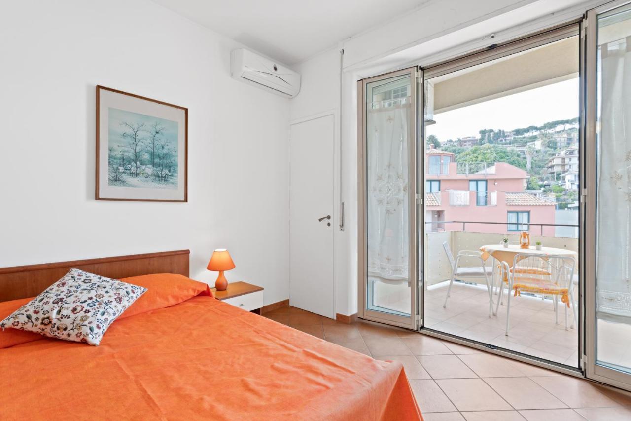 Aci Castello Seaview Apartment With Parking Kültér fotó